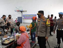 Upaya Percepatan Vaksinasi, Kapolres Majalengka Pantau Vaksinasi Massal di PT. Leetex Garment Indonesia