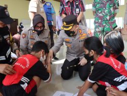 Keceriaan Anak Malang Saat Vaksin di Kunjungan Kapolres