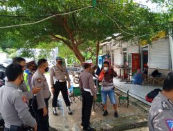 Kasat Lantas Polres Majalengka Pimpin Ops PPKM Secara Humanis Himbau Bagikan Masker Kepada Warga