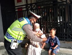 Ops Keselamatan Lodaya 2022, Satlantas Polres Majalengka Kembali Bagikan Ratusan Masker
