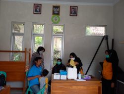 Sinergitas Polwan Bhabinkamtibmas Dan Bhabinsa Monitoring Vaksinasi Warga Binaan Pastikan Berjalan Lancar