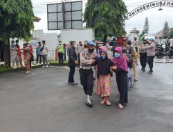 Percepatan, Gerai Vaksin Presisi Polres Majalengka Gelar Vaksinasi di Aula Kecamatan Leuwimunding
