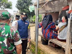 Perluas Cakupan Vaksinasi Bhabinkamtibmas Bersama Babinsa Jaring Warganya Yang Belum Di Vaksinasi Covid 19