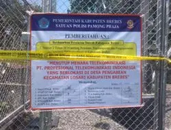 Satuan Polisi Pamong Praja, Segel Menara Tower di Desa Pengabean