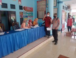 Sebagai Bentuk Herd Immunity, Kapolsek Ligung Pimpin Langsung Monitoring Vaksinasi
