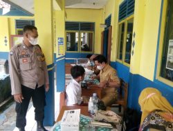 Polsek Langensari Lakukan Sosialisasi Vaksin di SDN 4 Banjar