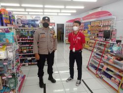 Cegah Gangguan Kamtibmas, Patroli Polsek sambangi Perbankan dan Mini Market dan Himbau Prokes