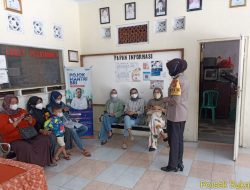 Jelang Ramadhan, Polwan Bhabinkamtibmas Ini Terus Berikan Himbauan Kepada Masyarakat Terkait Pentingnya Vaksin Covid-19