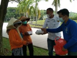 Jum'at Berbagi bersama Yayasan Zulva Birro Putri