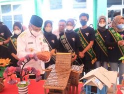 Sambut Hari jadi Pemkab Tanbu Gelar Lomba Balogo dan Kreasi Barang Bekas