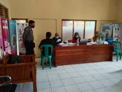 Berikan Rasa Aman dan Nyaman Bhabinkamtibmas Monitoring Giat Vaksinasi Covid 19