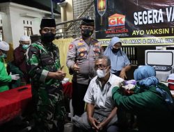 Gebyar Vaksinasi Booster Wujud Sinergitas TNI-Polri Bantu Kendalikan COVID-19