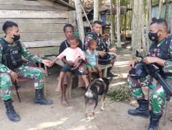 INILAH KEBERSAMAAN DAN KEAKRABAN WARGA DAN SATGAS TNI DI PERBATASAN RI-PNG