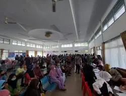 Masyarakat  Antusias Mendatangi 3 Gerai Vaksin 