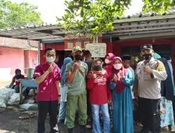 Bhabinkamtibmas Monitoring Kegiatan Penyaluran Bantuan Pangan Non Tunai ( BPNT) Desa Neglasari
