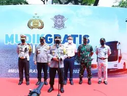 Lepas Mudik Gratis Polri, Kapolri: Bantu Masyarakat dan Kurangi Beban Jalan