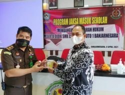 Pengenalan Hukum Sejak Dini Kepada Pelajar, Kejari Banjarnegara Gelar Sosialisasi Hukum Melalui Program Jaksa Masuk Sekolah