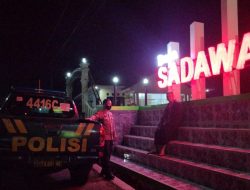 Polsek Lemahsugih Laksanakan Patroli Malam Antisipasi C3 dan Berikan Himbauan Prokes