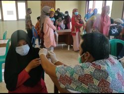 Desa Jatisari Sukses Gelar Kegiatan Vaksinasi Dan Pembagian BLT DD Tahap l,ll dan lll