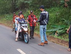 Ormas Pemuda Pancasila PAC. Kec Sukadana Bagi-Bagi Takzil 
