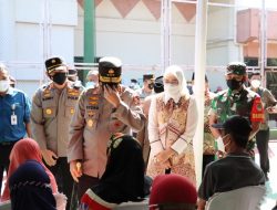 Polres Purwakarta  Dan Kodim 0619/Purwakarta Lakukan Vaksinasi Masal Di PT South Pacific Viscose (SPV)