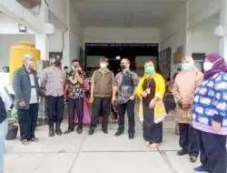 Bupati Purwakarta Pantau Bazar Minyak Goreng Curah Bersubsidi Di Pasar Citeko Plered