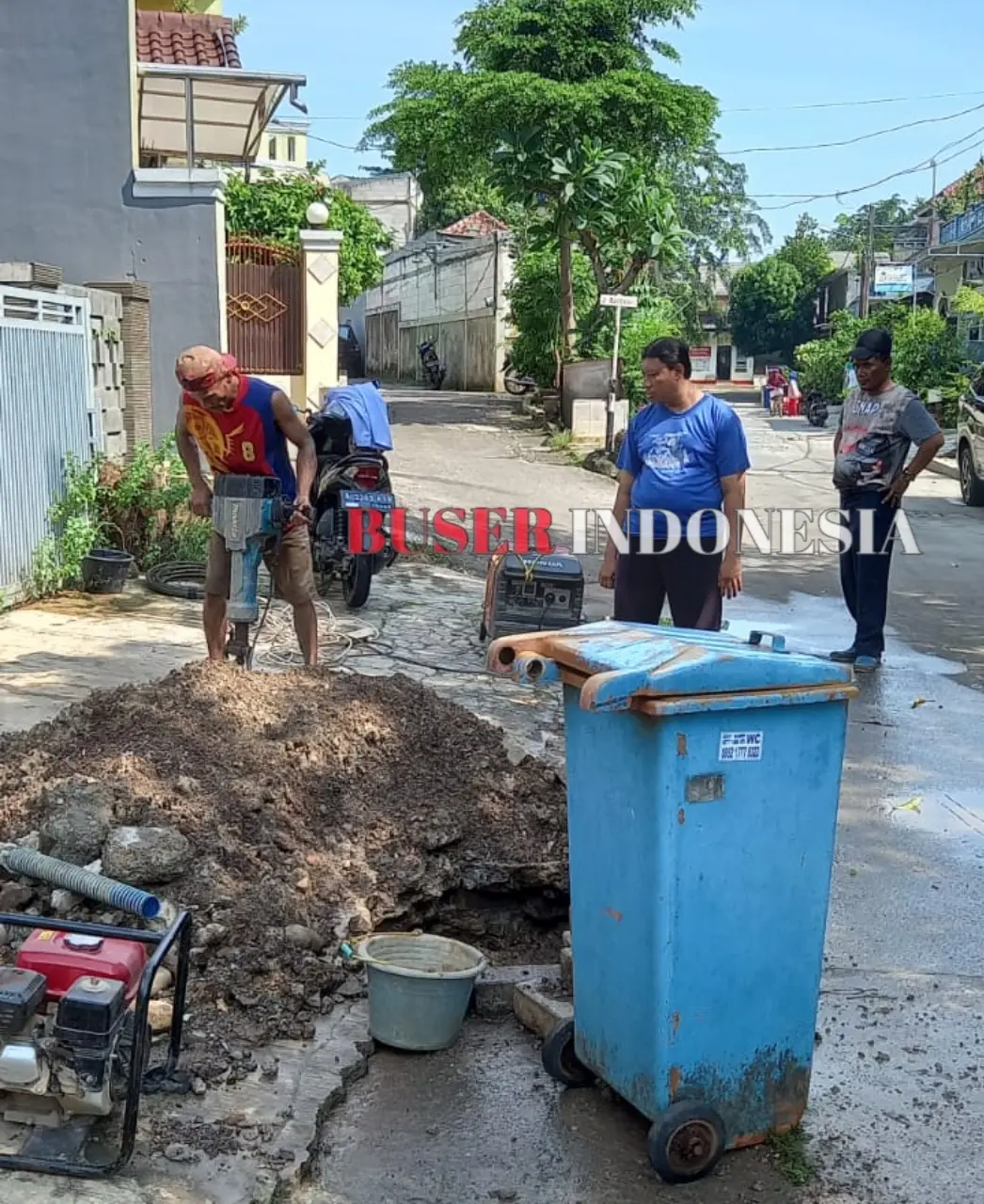 iPDAM Tirta Bhagasasi Perbaiki Pipa yang Bocor