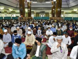 PT Bukit Asam Tbk Tanjung Enim Pada Idul Fitri 1443 H kembali Melaksanakan Salat Ied
