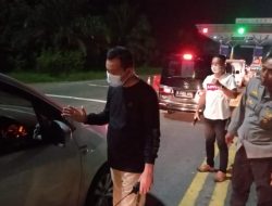 Kasat Narkoba Polres Majalengka Berikan Himbauan Ke Pemudik Arus Balik Lebaran di Gate Tol Kertajati