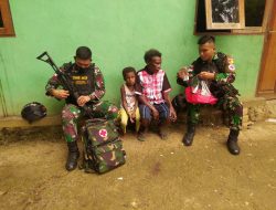 WUJUDKAN KEDAMAIAN DI PAPUA, SATGAS PAMTAS YONIF 711/RKS GELAR LAYANAN KESEHATAN GRATIS