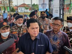 Jajaran Polres Majalengka dan Polsek Jatitujuh Pengamanan Kunker Menteri BUMN RI di Desa Putri Dalem