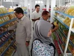 Sidak ke Gerai UMKM Banjarnegara,Komisi II DPRD Minta Kadin Tingkatkan Kualitas Produk