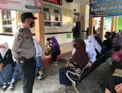 Hadir Ditengah Masyarakat ,Polsek Majalengka Monitoring Pelaksanaan Vaksinasi