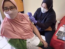Genjot Target Polres Purwakarta Tetap Exist Berikan Pelayanan Vaksinasi Booster