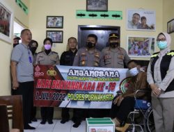 HUT Bhayangkara Ke-76 Polres Purwakarta Gelar Kegiatan Anjangsana