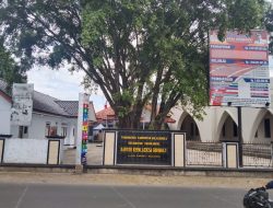 Pelaksanaan Hotmik Jalan Gang Lingkungan Desa Girimukti, Diduga Tidak Transparan dan Dituding Tidak Sesuai Spesifikasi Diduga Kuat Terjadi Praktek Korupsi