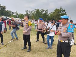 Festival Langlayangan  Di Parang Gombong Purwakarta Bersama Kapolres Dan Dandim Serta Bupati