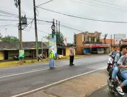 Ciptakan Kelancaran Lalin, Polisi Laksanakan Gatur Lalin Di Pagi Hari