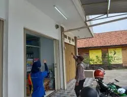 Maraknya Kriminalitas, Polsek Cigasong Sampaikan Pesan Kamtibmas Pada Karyawan Minimarket