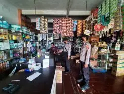 Bhabinkamtibmas Sektor Malausma Ajak Pemilik Toko Agar Tingkatkan Kewaspadaan