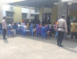 Polsek Cigasong Terus Gencarkan Pelaksanaan Vaksinasi Di Kantor Kelurahan Cigasong dan Puskesmas