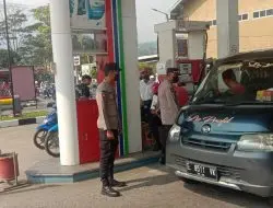 Cegah Oknum Manfaatkan Situasi Pasca Kenaikan Harga BBM, Polisi di Cikijing Pantau SPBU