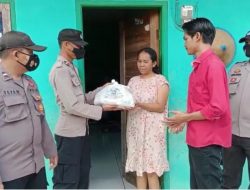 Polres Banjar Baksos Bagi Sembako Ke Rumah Warga