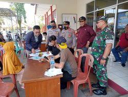 Pastikan Tepat Sasaran, Polisi di Cingambul Pantau Penyaluran BLT BBM dan BPNT