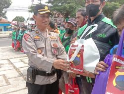 Polres Banjarnegara Salurkan Bantuan Masyarakat Terdampak Penyesuaian Harga BBM