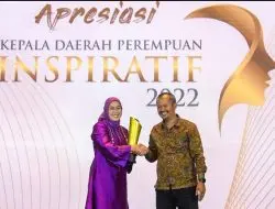 Ambu Anne Raih Penghargaan Kepala Daerah Perempuan Inspiratif 2022