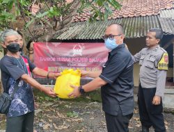 Meriahkan HUT Humas Ke 71, Kapolsek Kadipaten Bersama Kasihumas Polsek Berikan Paket Sembako