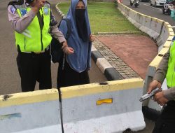 Polisi Amankan Wanita Bercadar dan Bawa Senpi Terobos Istana Presiden