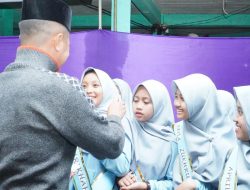 Menghadiri Maulid Nabi Kapolres Banjar Memberi Santuan Kepada Santri 