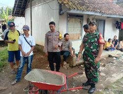 Peran Polisi Ditengah Masyarakat Dalam Pembangunan